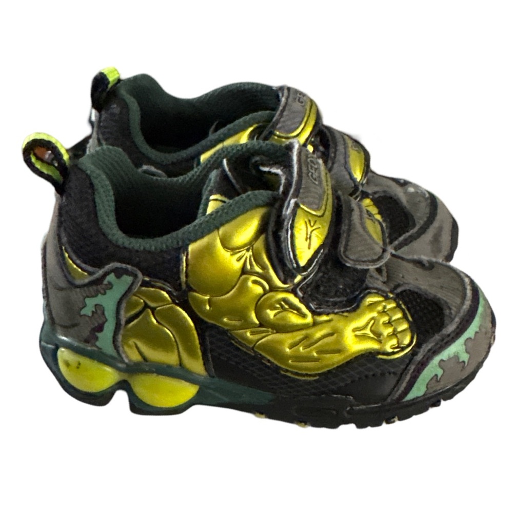 GEOX Kids Hulk Themed Black and Green Shoes - 5 1/2